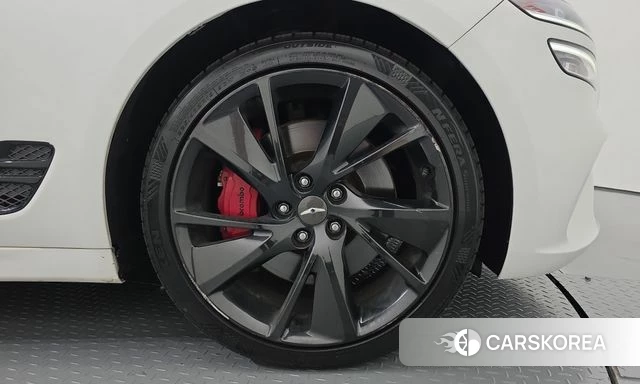 Genesis The New G70 id 4959124 из Кореи 13
