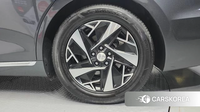 Hyundai The New Grandeur IG Hybrid id 5041486 из Кореи 13