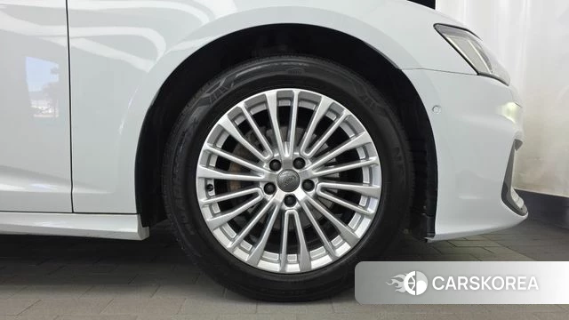 Audi A6 (C8) id 4959378 из Кореи 13