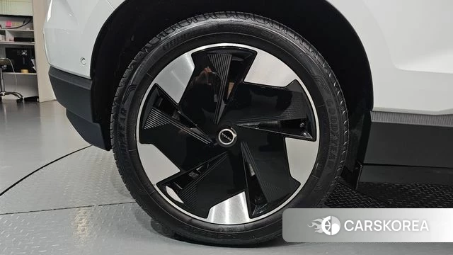 Volvo EX30 id 4964433 из Кореи 13