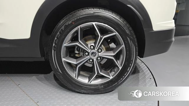 Ssangyong Beautiful Korando id 4998259 из Кореи 13