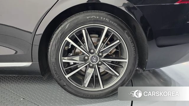 Hyundai The New Grandeur IG id 4376931 из Кореи 13