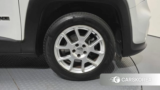 Jeep Renegade id 4992688 из Кореи 13