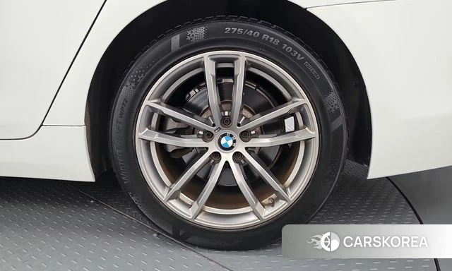 BMW 5 Series (G30) id 4944197 из Кореи 13