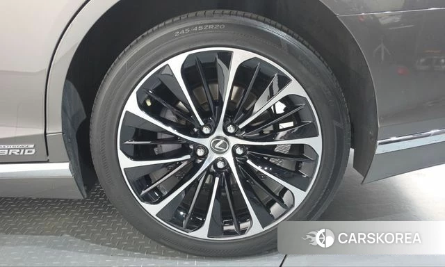 Lexus LS500h 5th generation id 5041011 из Кореи 13