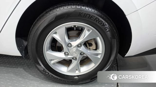 Hyundai Avante (CN7) id 5017432 из Кореи 13