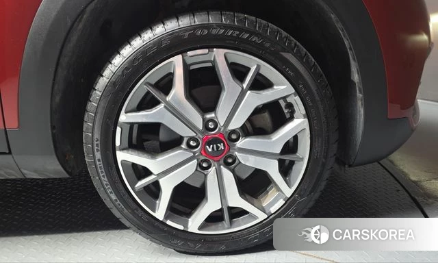 Kia Seltos id 4982739 из Кореи 13
