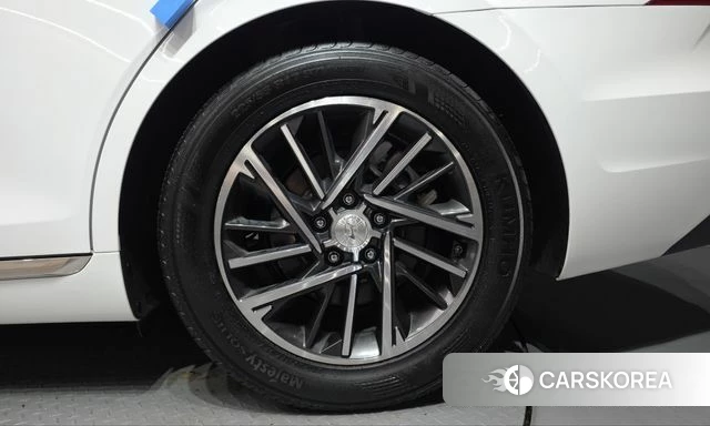 Hyundai The New Grandeur IG id 4981361 из Кореи 13