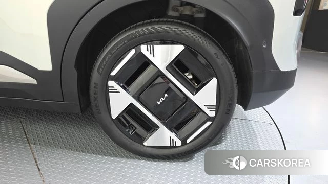 Kia EV3 id 5015909 из Кореи 13