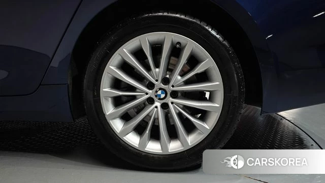 BMW 5 Series (G30) id 5024104 из Кореи 13