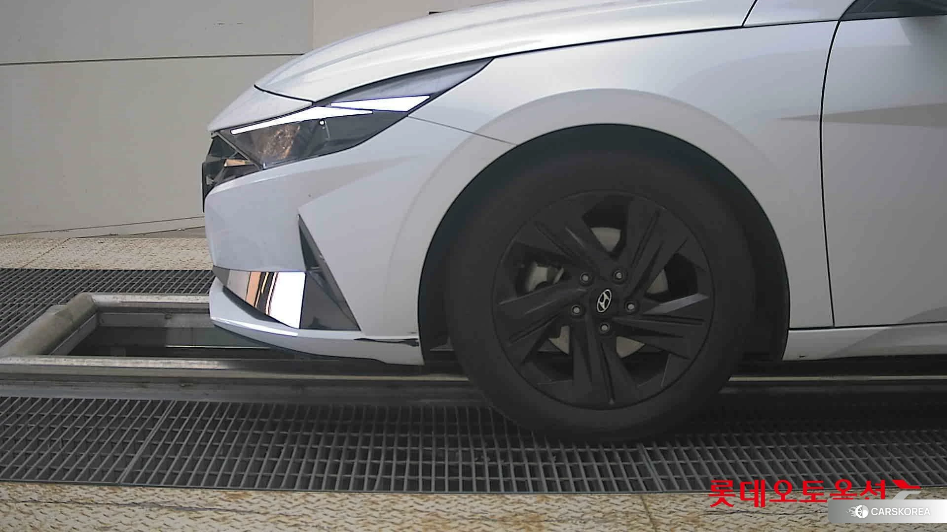 Hyundai Avante Hybrid id 4984687 из Кореи 13