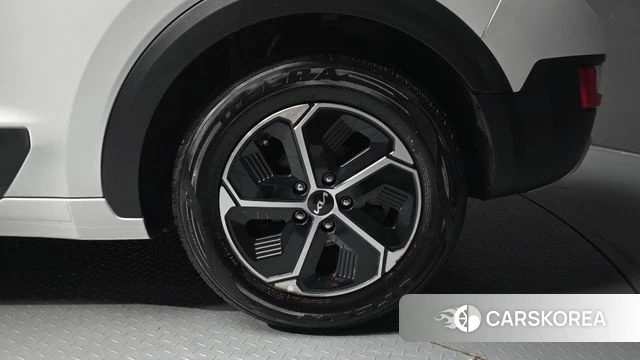 Kia Di Ol Nu Niro id 5053227 из Кореи 13