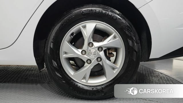 Hyundai Avante (CN7) id 5017514 из Кореи 13
