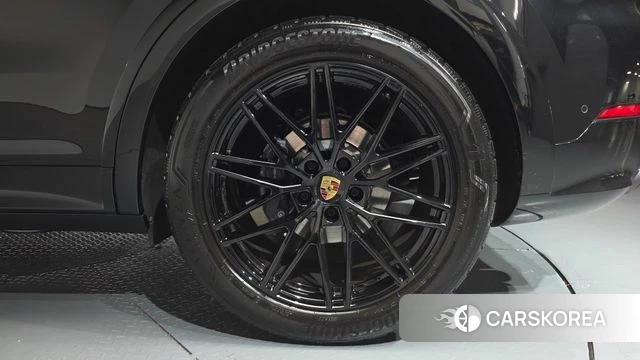 Porsche Cayenne (PO536) id 4941512 из Кореи 13