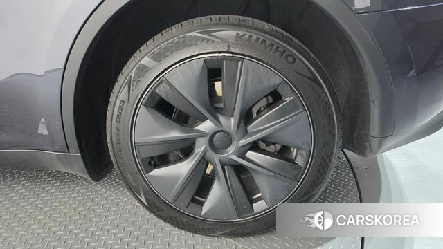 Tesla Model Y id 4710702 из Кореи 13