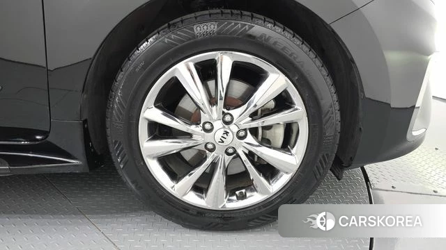 Kia The New Carnival id 4967446 из Кореи 13