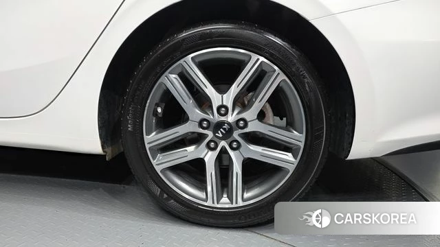 Kia Come New K3 id 4960059 из Кореи 13