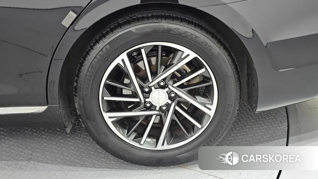 Hyundai The New Grandeur IG id 4981569 из Кореи 13
