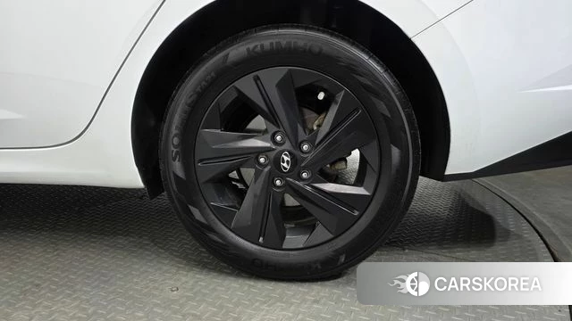 Hyundai Avante (CN7) id 5012239 из Кореи 13