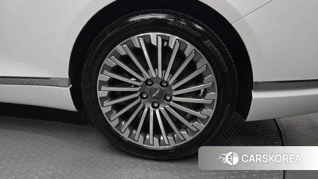 Genesis Electrified G80 (RG3) id 4958891 из Кореи 13