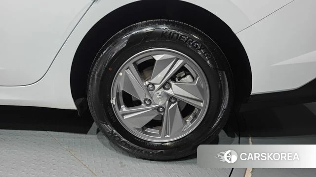 Hyundai The New Avante (CN7) id 5016078 из Кореи 13