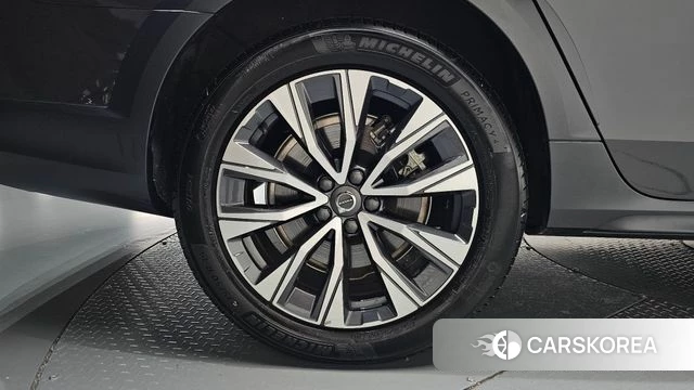 Volvo V90 Cross-Country id 4950334 из Кореи 13