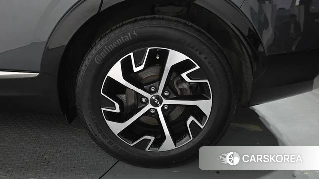 Kia Sportage 5th Generation Hybrid id 5012349 из Кореи 13