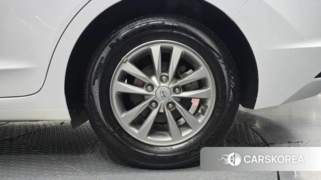 Hyundai The New Avante AD id 4759985 из Кореи 13