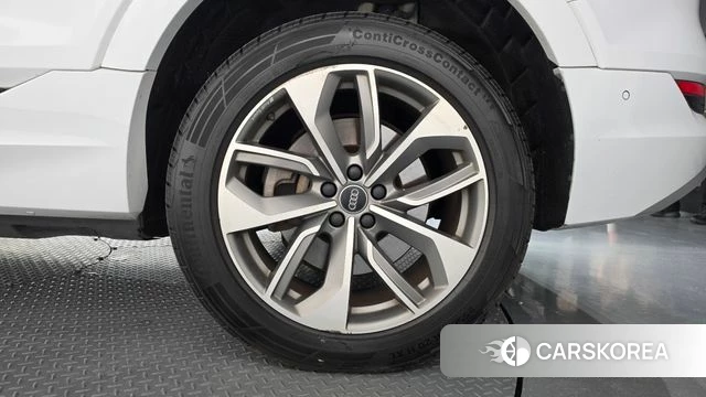 Audi e-Tron id 4982485 из Кореи 13