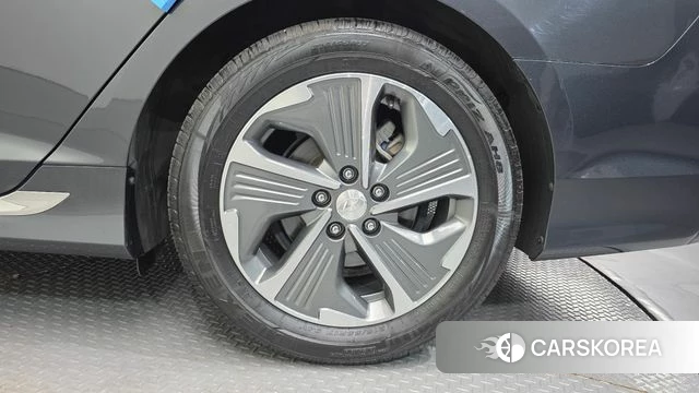 Hyundai Sonata New Rise Hybrid id 4689523 из Кореи 13