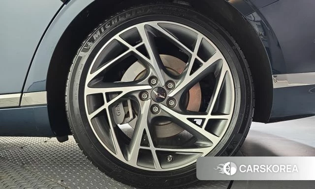 Genesis G90 (RS4) id 4965940 из Кореи 13