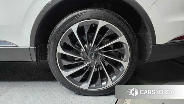 Lincoln Aviator 2nd generation id 4930091 из Кореи 13