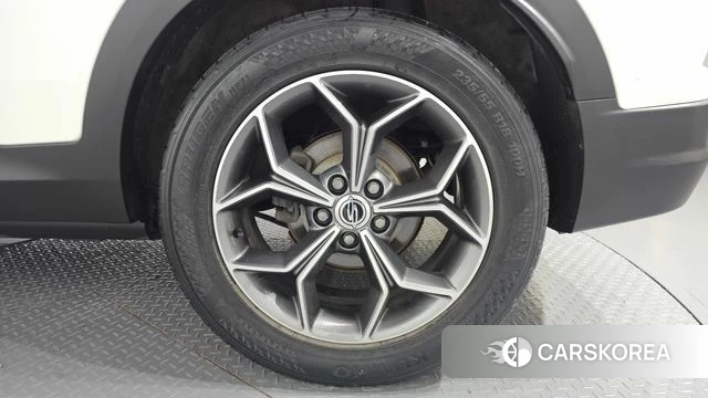 Ssangyong Beautiful Korando id 4930704 из Кореи 13