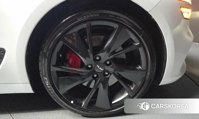 Genesis The New G70 id 4976952 из Кореи 13