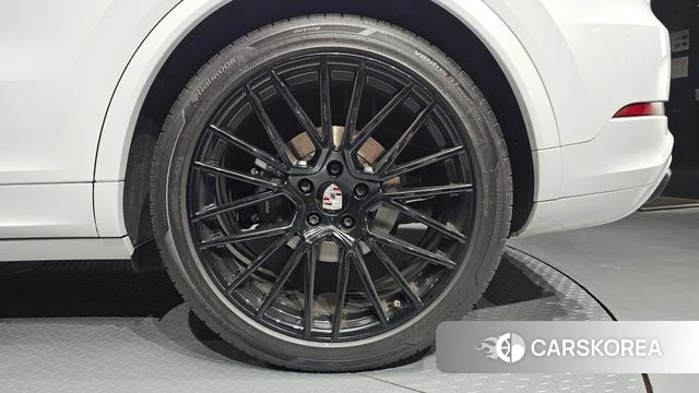 Porsche Cayenne (PO536) id 5017932 из Кореи 13