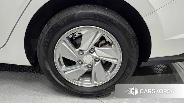 Hyundai The New Avante (CN7) id 4675473 из Кореи 13