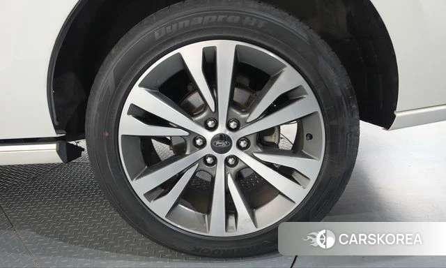Ford Expeditation id 5034734 из Кореи 13
