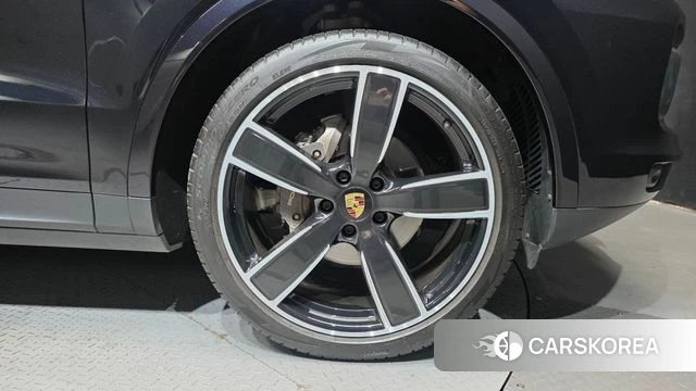 Porsche Cayenne (PO536) id 4929987 из Кореи 13