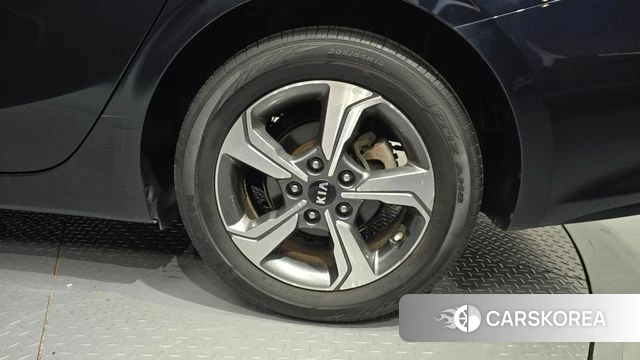 Kia Come New K3 id 4988278 из Кореи 13