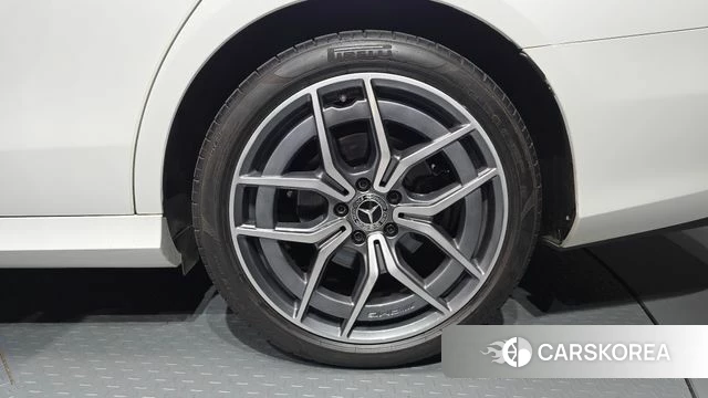 Mercedes-Benz E-Class W213 id 4951572 из Кореи 13