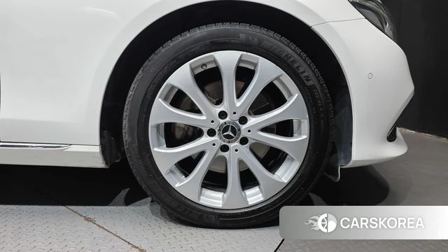 Mercedes-Benz E-Class W213 id 4931136 из Кореи 13
