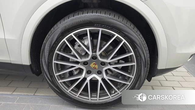 Porsche Cayenne (PO536) id 4977310 из Кореи 13