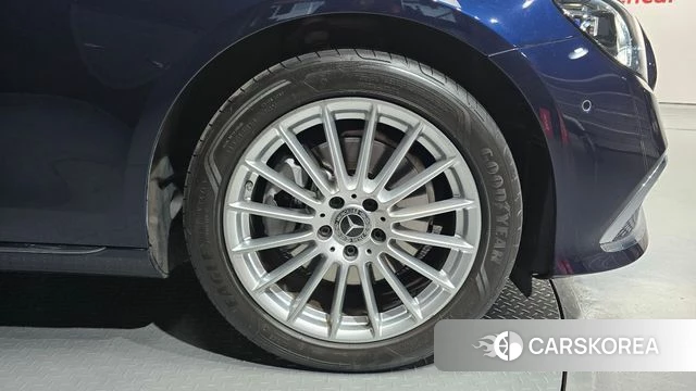 Mercedes-Benz E-Class W213 id 5047733 из Кореи 13