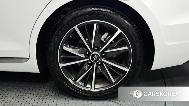 Hyundai The New Grandeur IG id 5017310 из Кореи 13