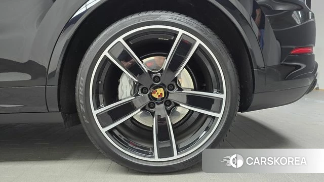 Porsche Cayenne (PO536) id 4693449 из Кореи 13
