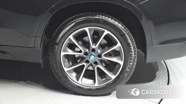 BMW X5 (F15) id 5048450 из Кореи 13