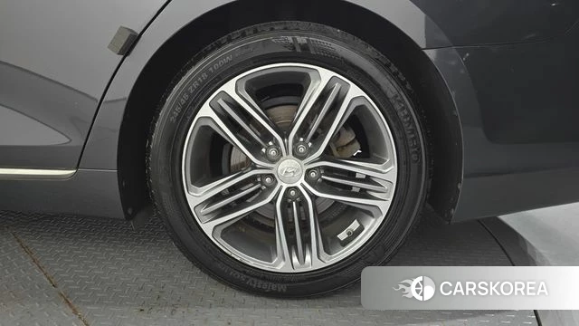 Hyundai Grandeur IG id 5014076 из Кореи 13