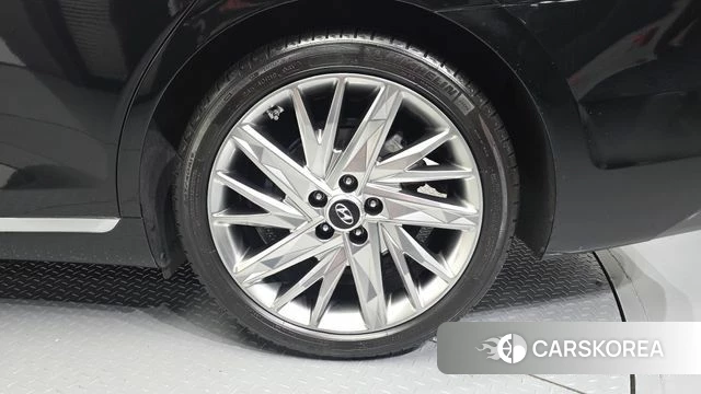 Hyundai The New Grandeur IG id 4785263 из Кореи 13