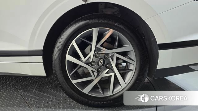 Hyundai Grandeur (GN7) id 5016386 из Кореи 13