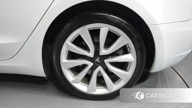 Tesla Model 3 id 4849366 из Кореи 13